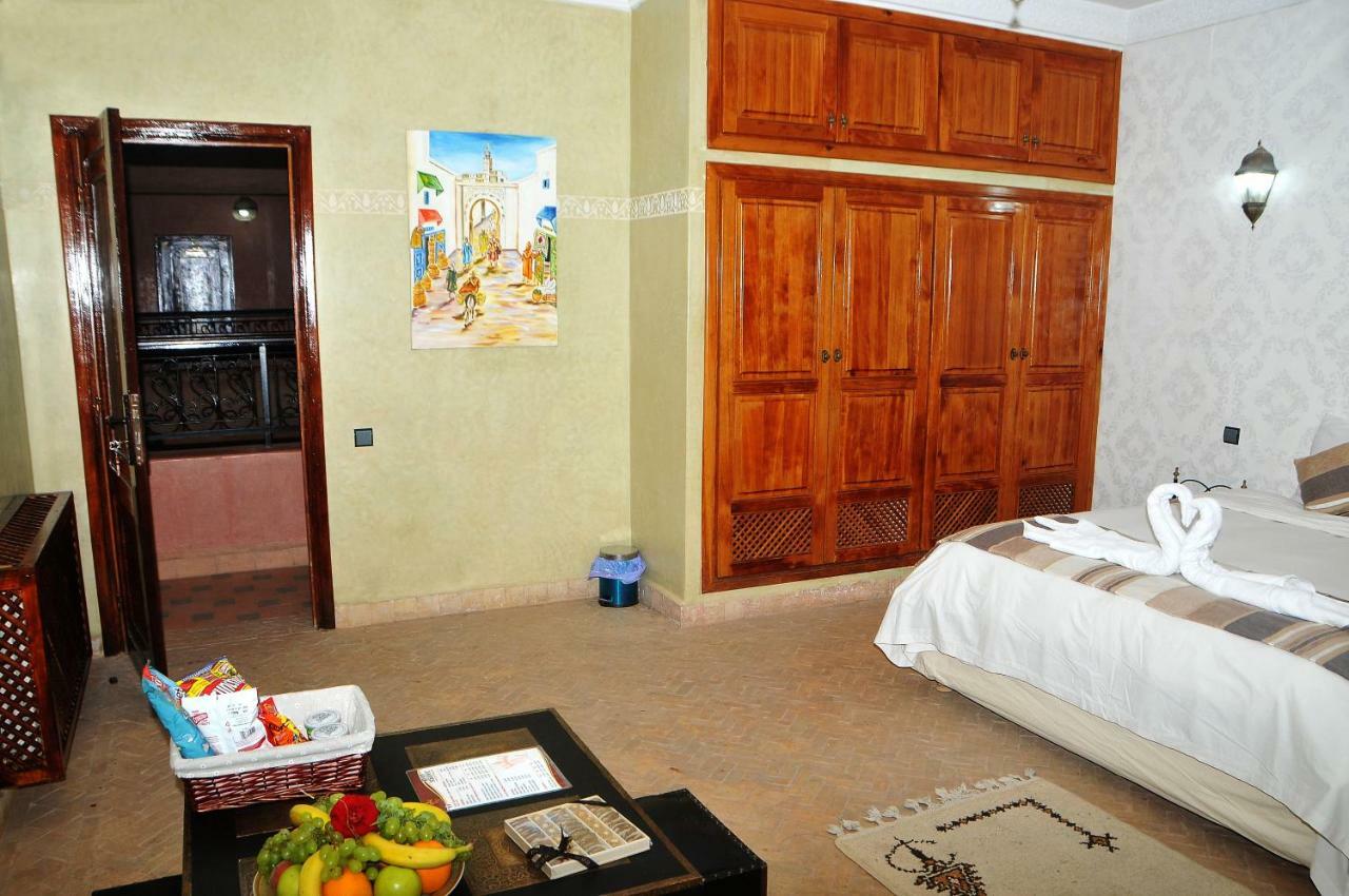 Riad Mhidou Ouled Jelal Exterior photo
