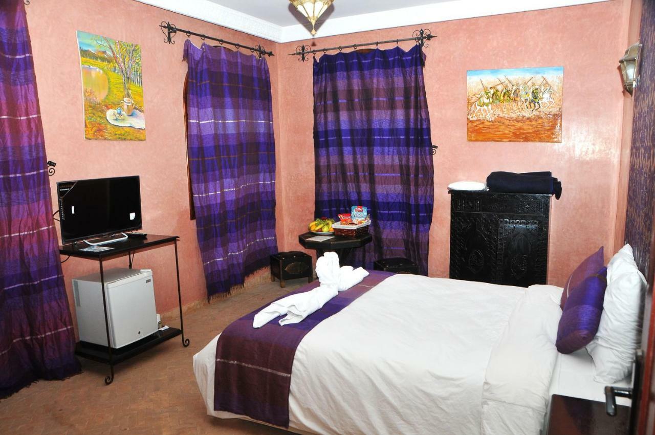 Riad Mhidou Ouled Jelal Exterior photo