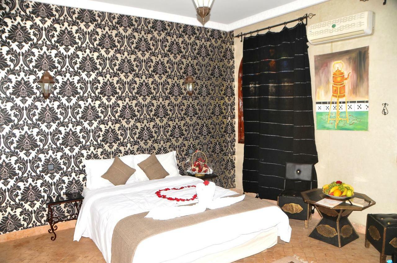 Riad Mhidou Ouled Jelal Exterior photo